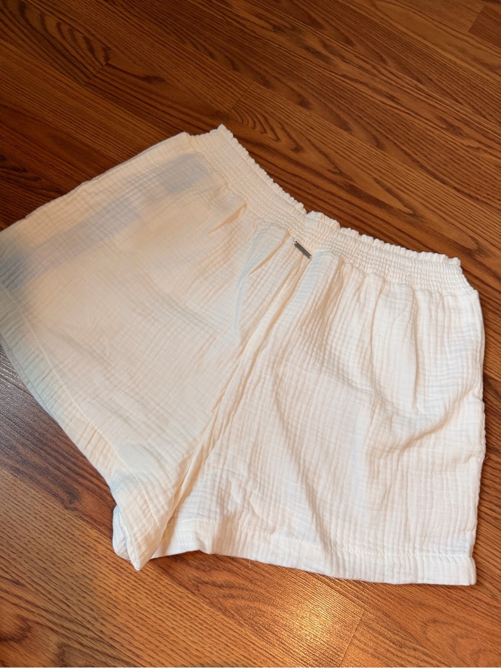 Billabong Women's Lightweight Breathable Cotton Gauze Short Large White